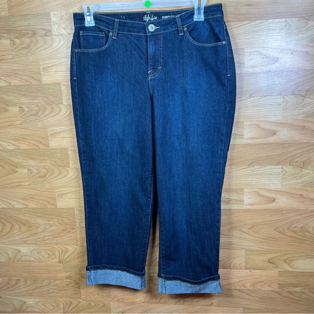 Style & Co Curvy Mid-RIse Curvy Fit Capri's Size 10 NEW WITH TAGS